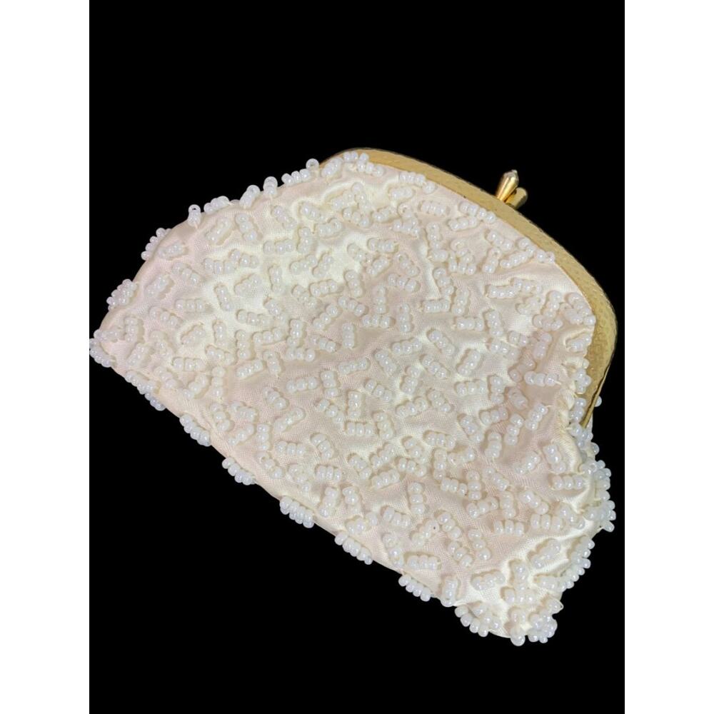Vintage Golden Name Beaded White Change Purse Hinged Clasp Hong Kong - Picture 4 of 7